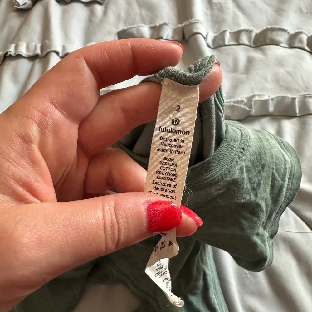 lululemon athletica Muscle Tee